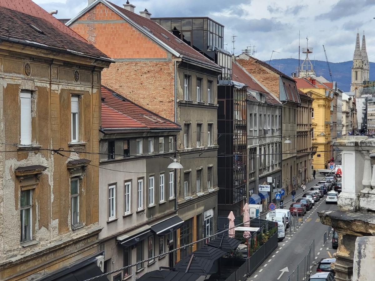Stylish Apartment In Center Of Zagabria Esterno foto